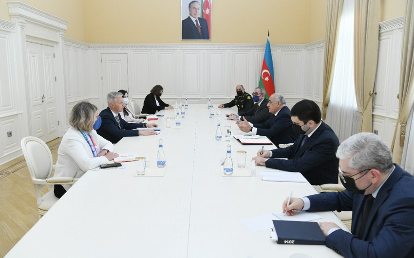 Премьер-министр Али Асадов встретился с заместителем премьер-министра Латвии